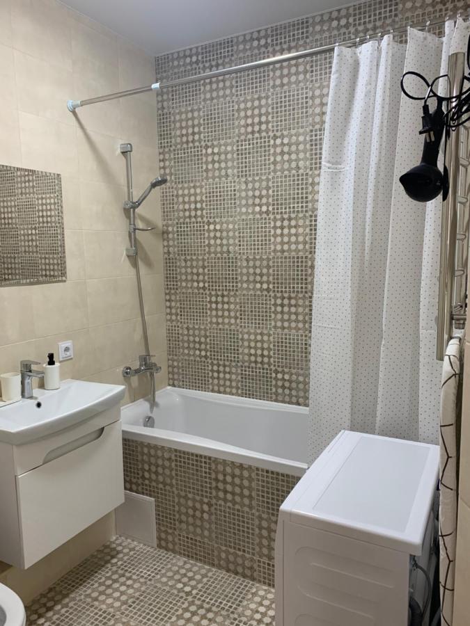 0263-2 Смарт-Апартаменты Жк «Счастливый» Kiev Extérieur photo