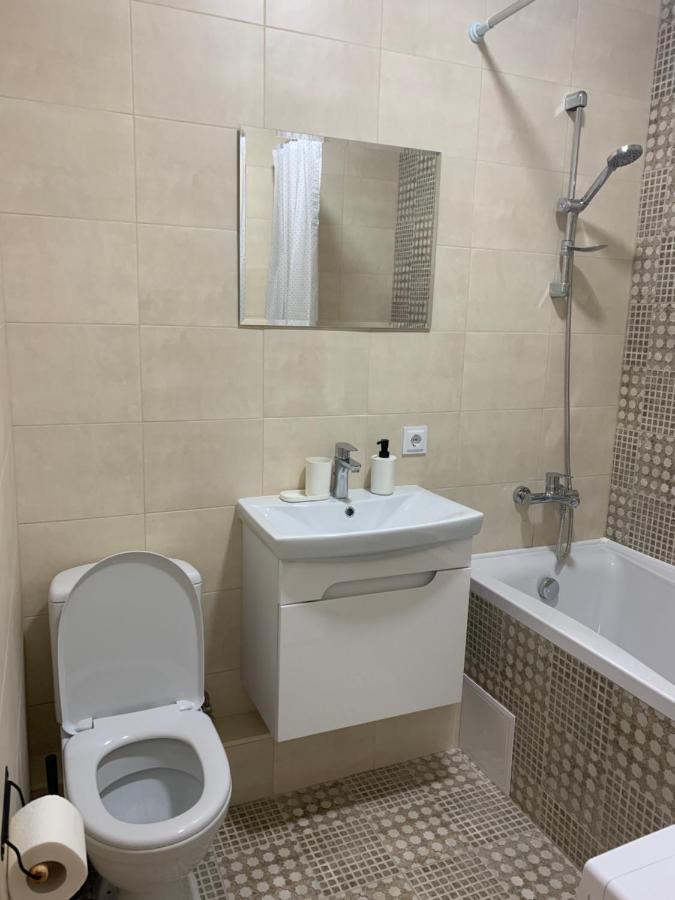 0263-2 Смарт-Апартаменты Жк «Счастливый» Kiev Extérieur photo